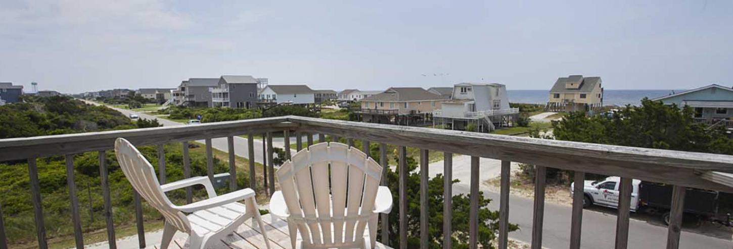 Third row view from the Atlantic Ocean in Oak Island