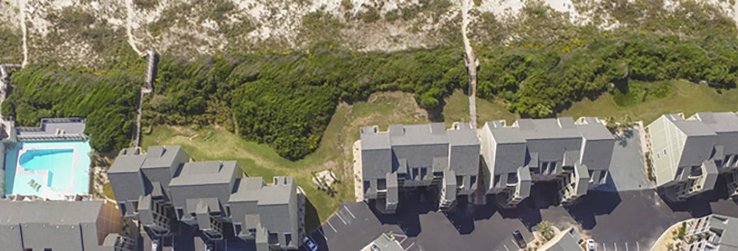 Oak Island condo rentals ocean side to the beach