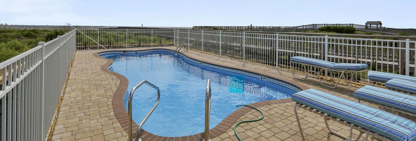 oak island vacation rentals with pool