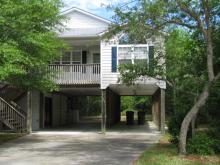 136 NW 9th St, Oak Island, NC 28465