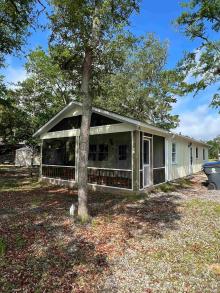 101 NW 20th St, Oak Island, NC 28465