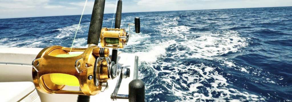 Fishing reel on the back of the speedboat in North Carolina