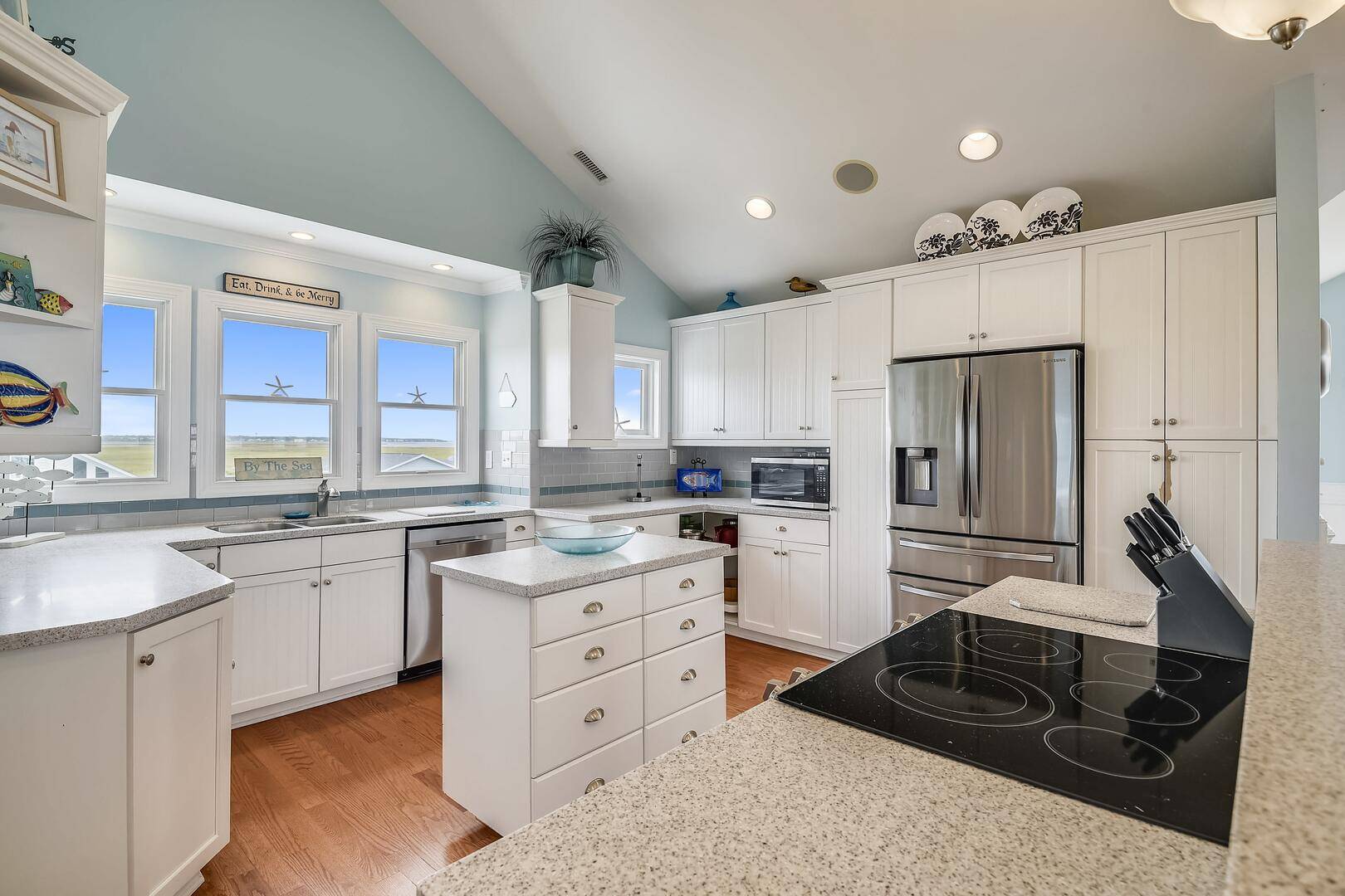 large kitchen rentals oak island