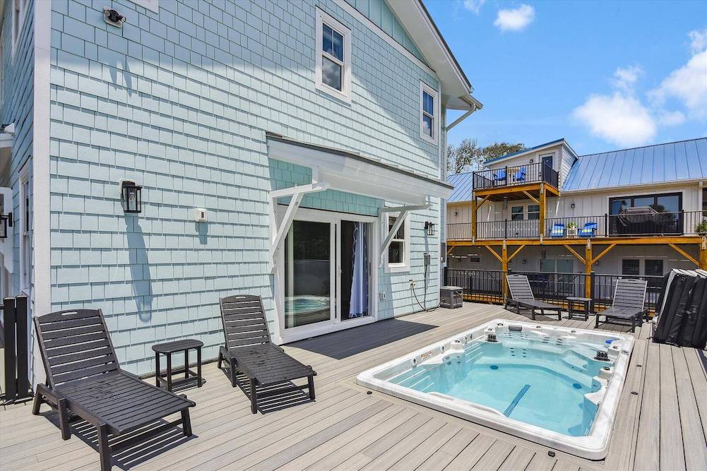 swim spa at vacation rental Slow-N-Steady